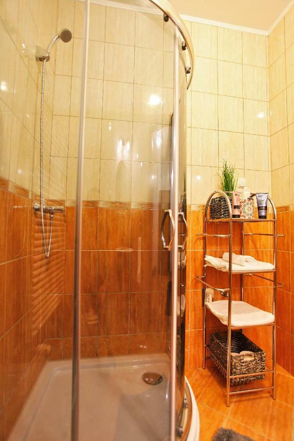 Paradise Apartman Miskolc Exterior foto